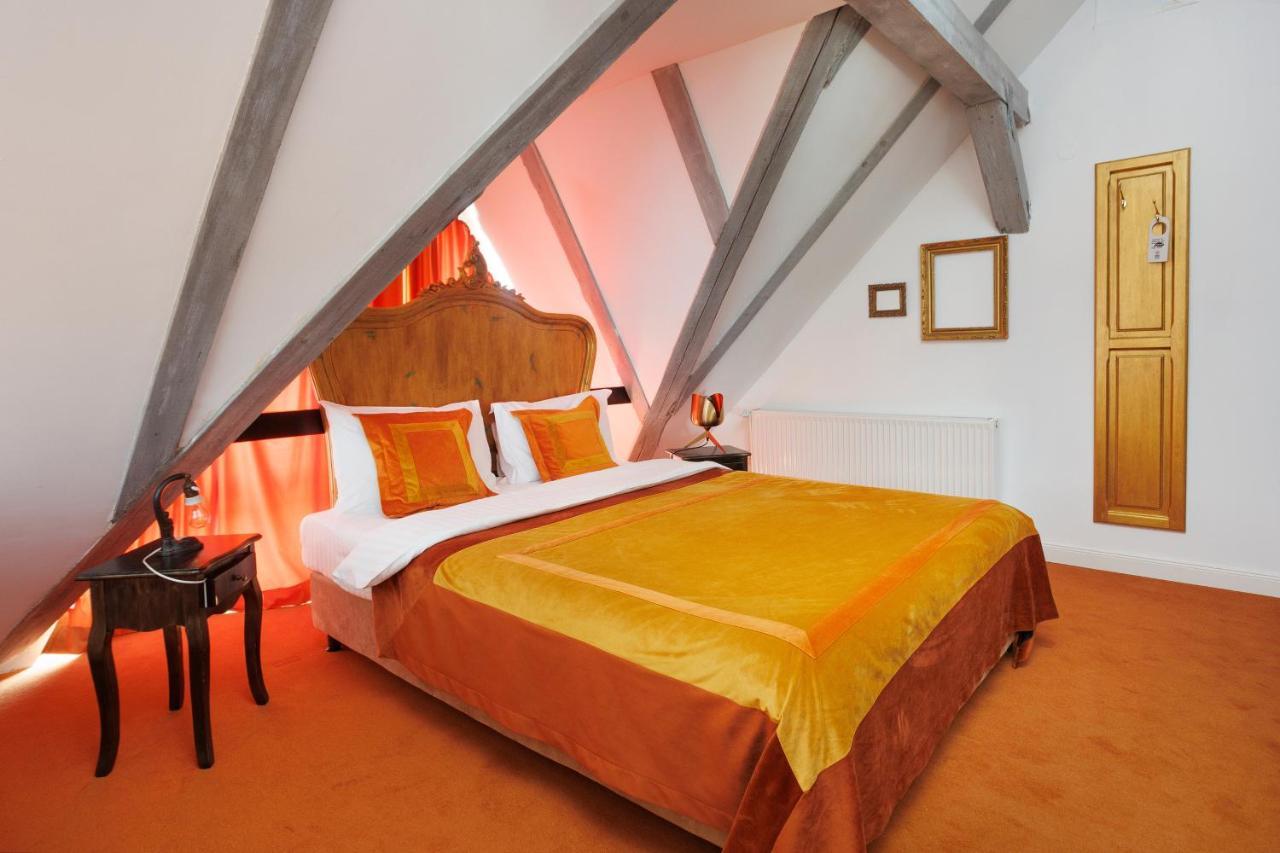Conacul Archia Otel Deva Dış mekan fotoğraf