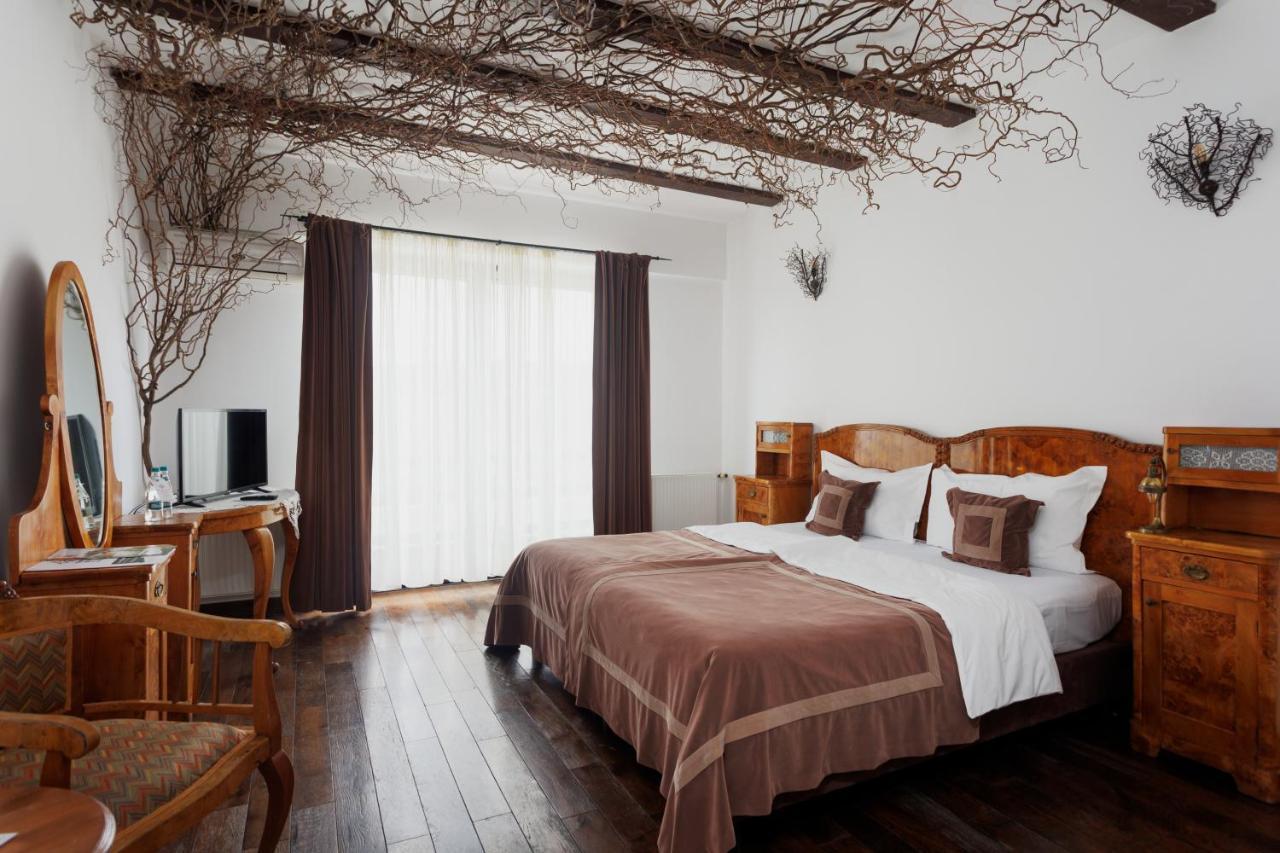 Conacul Archia Otel Deva Dış mekan fotoğraf