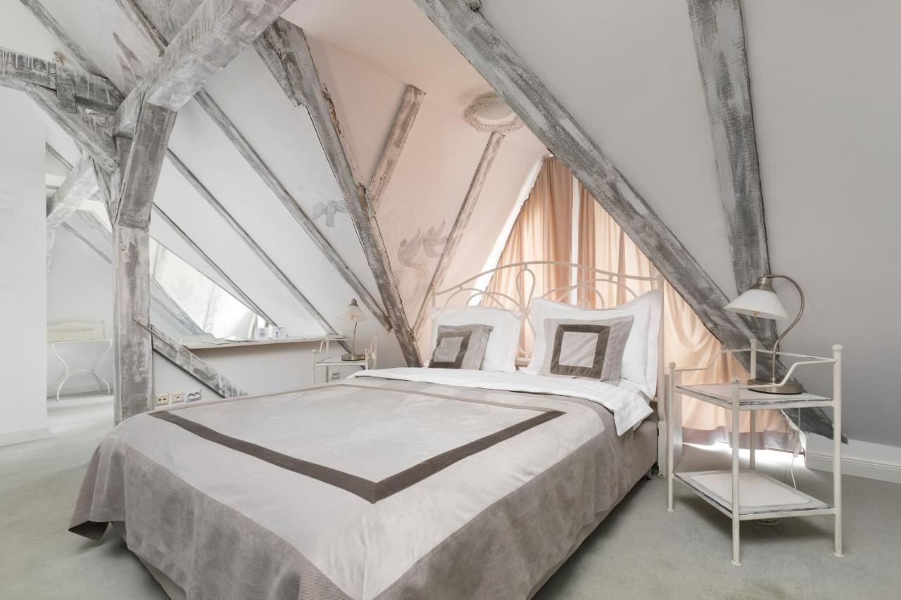 Conacul Archia Otel Deva Dış mekan fotoğraf