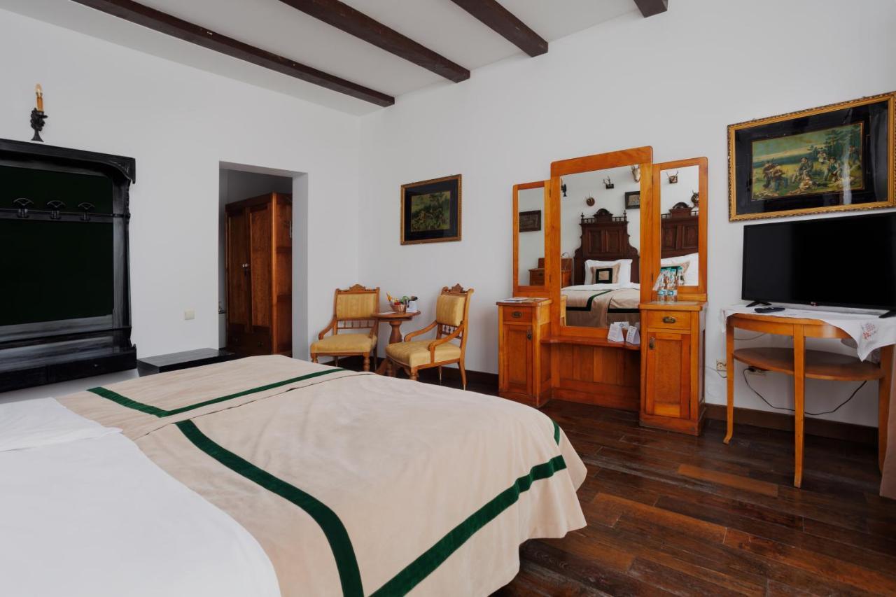 Conacul Archia Otel Deva Dış mekan fotoğraf